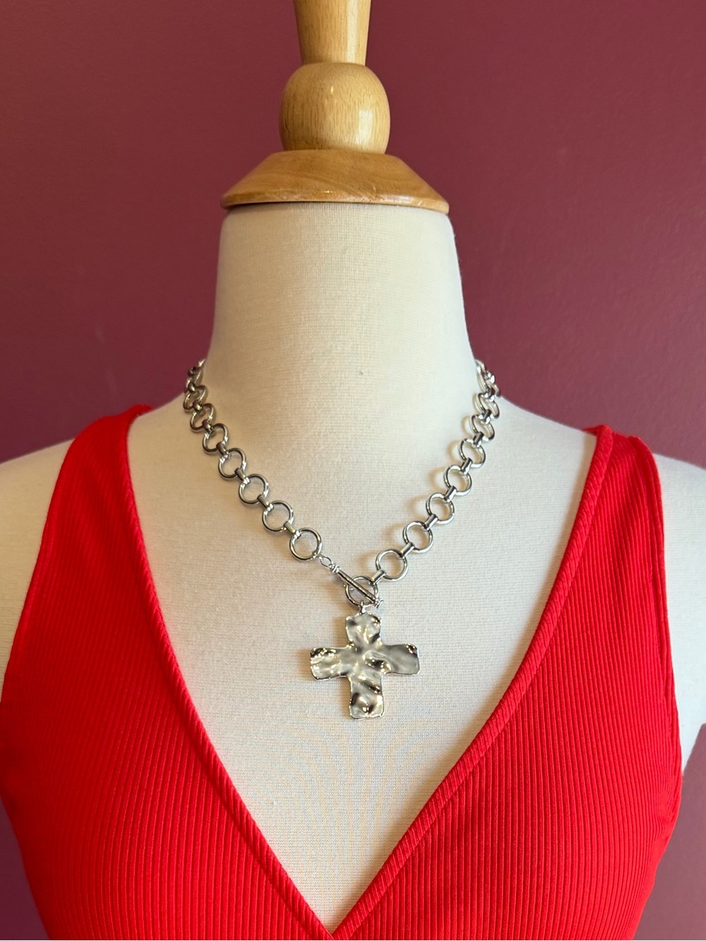 Silver toggle cross necklace